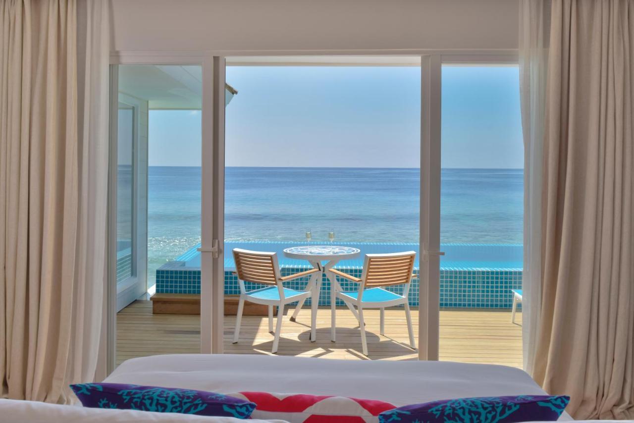 Kandima Maldives Kudahuvadhoo 외부 사진 A room at the hotel