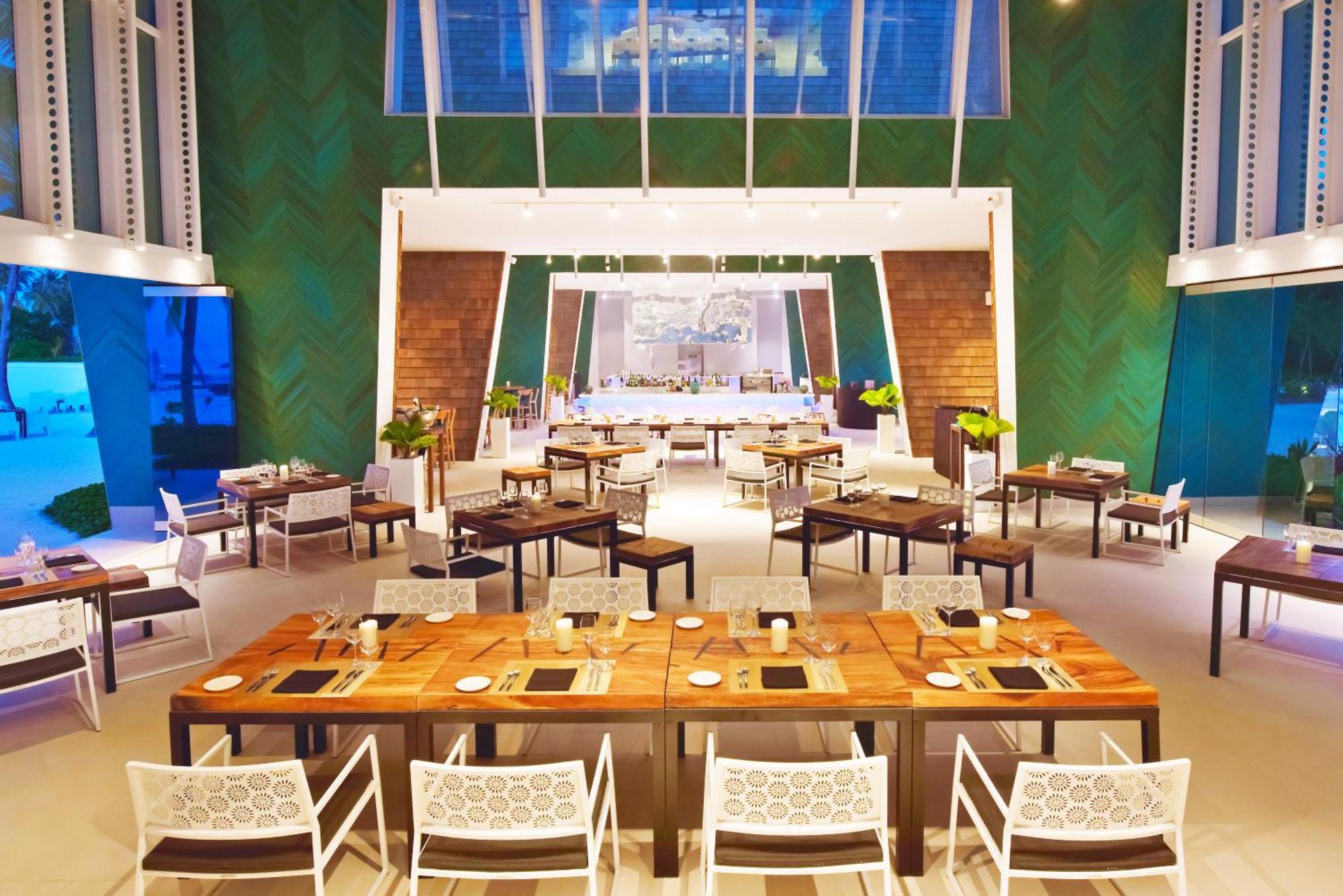 Kandima Maldives Kudahuvadhoo 외부 사진 The restaurant