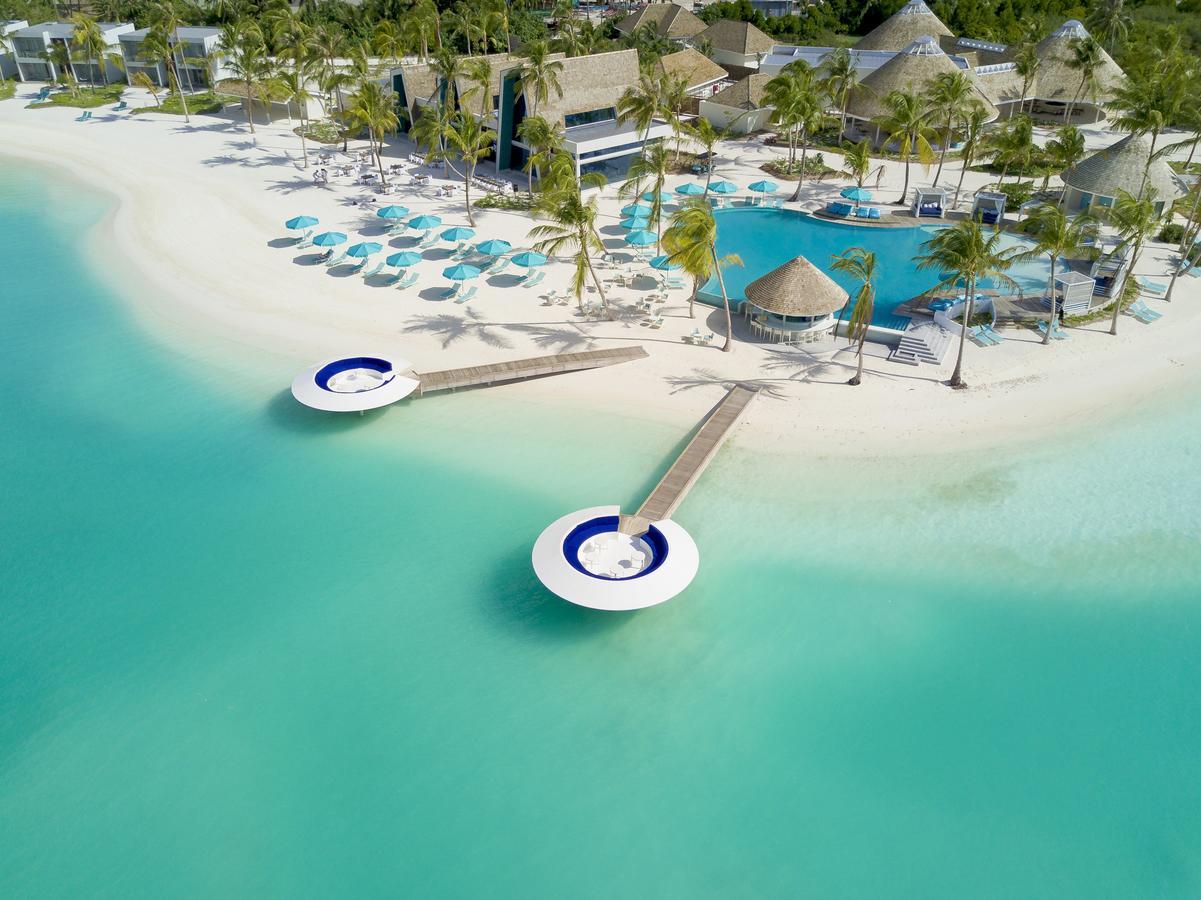 Kandima Maldives Kudahuvadhoo 외부 사진 Aerial view of the beach at the resort